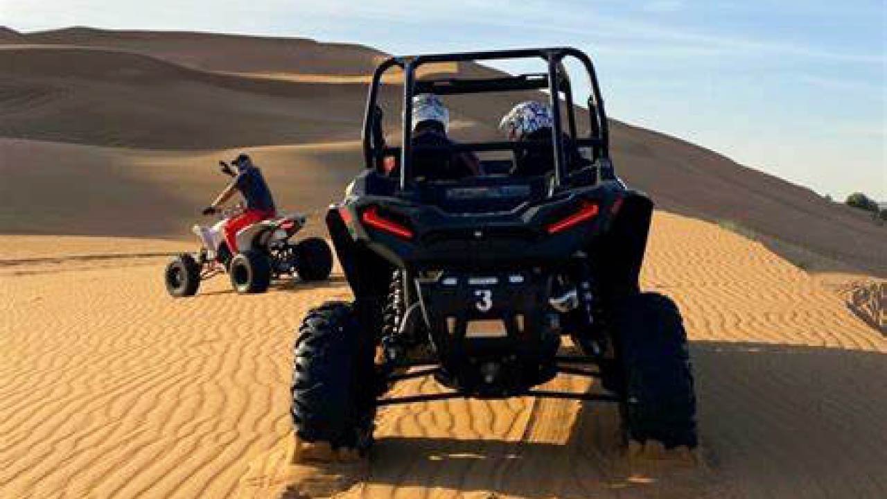 Dune buggy tour for families and friends