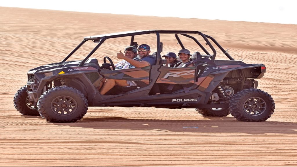 4-seater-buggy-tour-with-desert-dinner